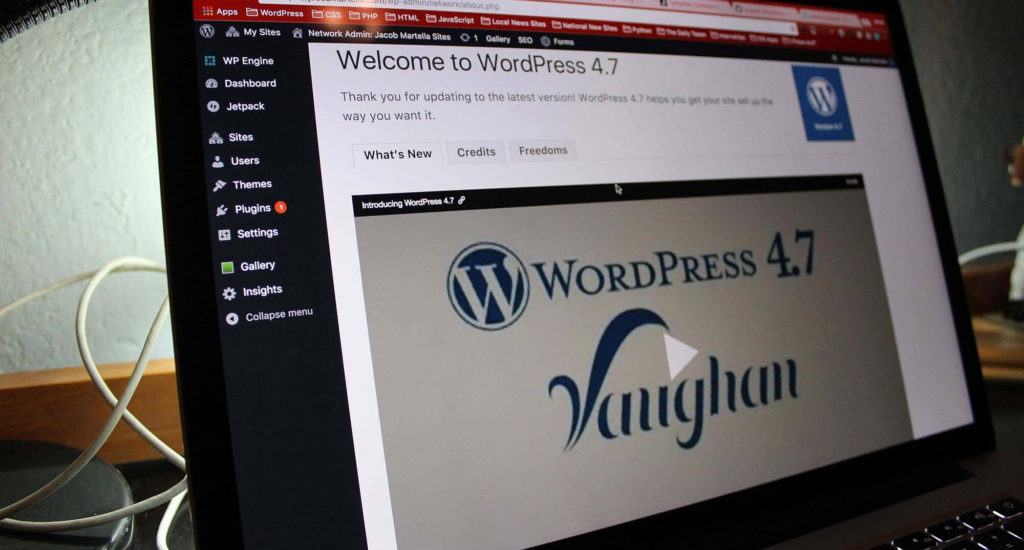 Screenshot of the WordPress 4.7 welcome screen